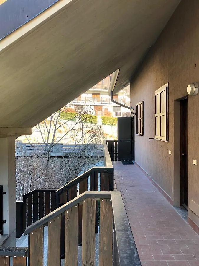 Tabla - Confort Ed Eleganza A 100 Mt Dagli Impianti Aprica 0*,  Italy
